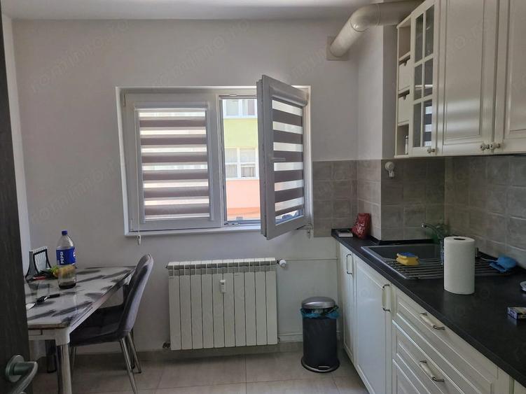 Apartament cu 2 camere semidecomandat în Moșilor
