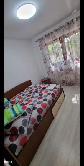 Apartament cu 2 camere semidecomandat în Faleza Nord