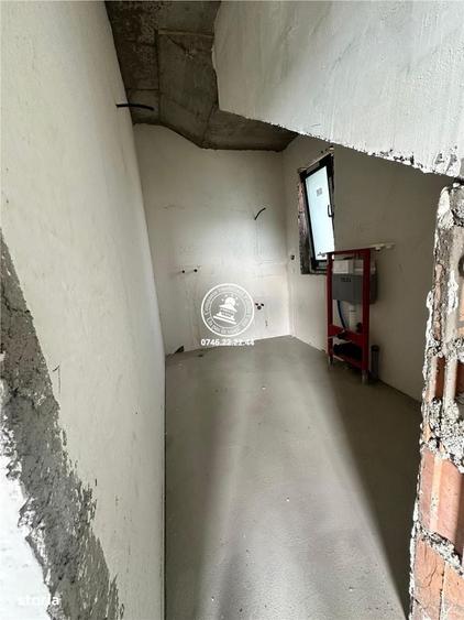 Casă cu 4 camere cu Teren 400 Mp în Tomești