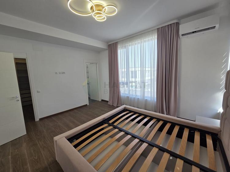 Casă individuală cu 5 camere cu Canalizare în Tunari