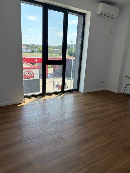 Apartament cu 2 camere decomandat în Corbeanca
