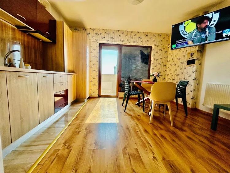 Apartament cu 2 camere decomandat, mobilat în Mamaia-Sat