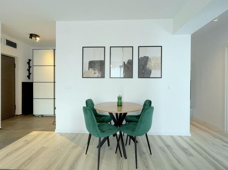 Apartament cu 2 camere semidecomandat, mobilat în Lipovei