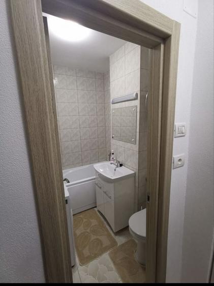 Garsonieră decomandată în Banu Mărăcine