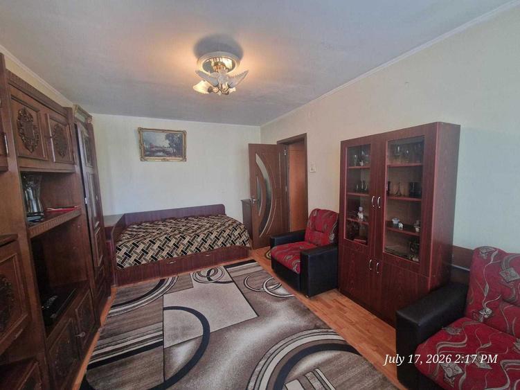Garsonieră decomandată în Balta Albă