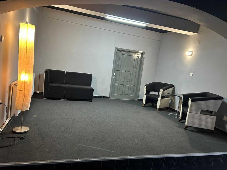 Casă cu 4 camere cu Teren 200 Mp în Exterior Vest