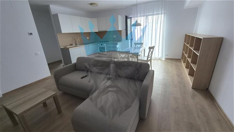 Apartament cu 2 camere semidecomandat, mobilat în Andronache