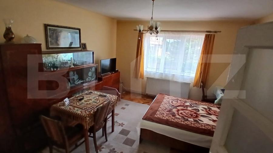 Casă individuală cu 3 camere cu Canalizare în Reghin