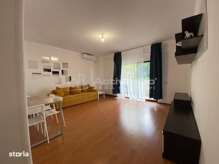 Apartament cu 3 camere în Sisești