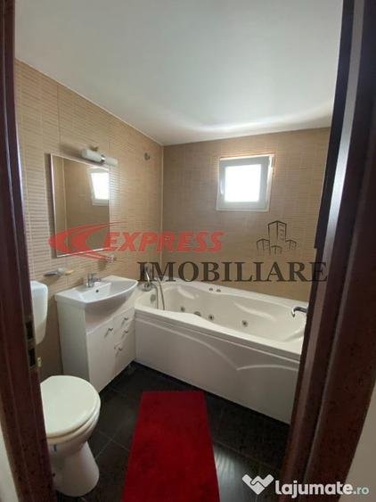 Apartament cu 3 camere decomandat în Dristor