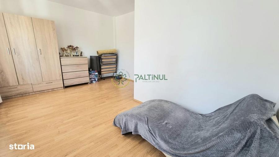Apartament 3 camere , parter, loc de parcare - zona 3 Stejari - 3