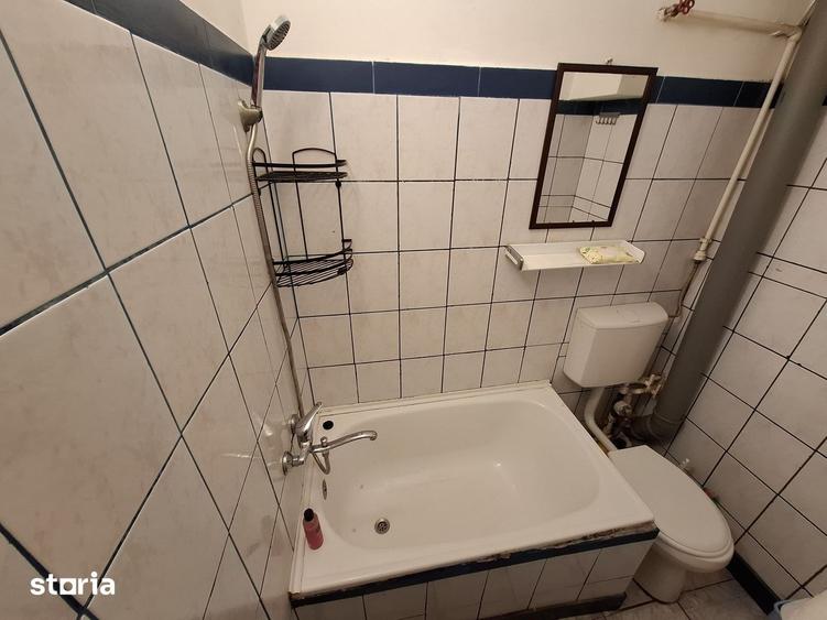 Garsonieră, mobilată în Far
