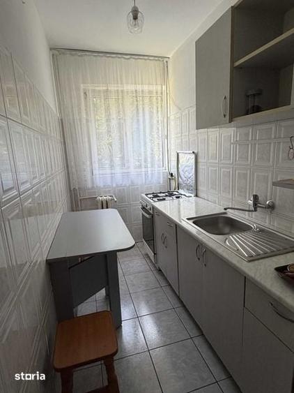 Apartament cu 2 camere nedecomandat în Mihai Bravu