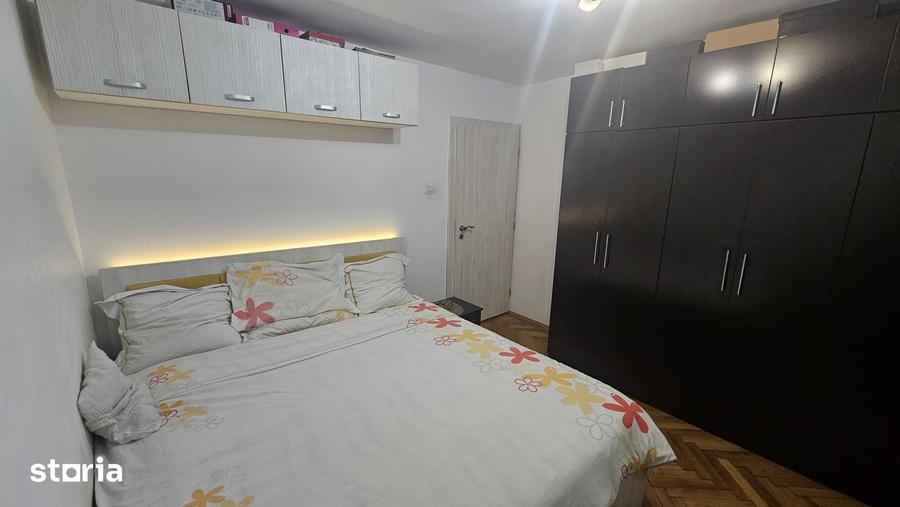 Apartament cu 4 camere decomandat, mobilat în Tomis III