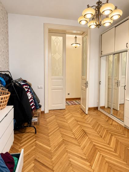 Apartament cu 3 camere decomandat în Cișmigiu