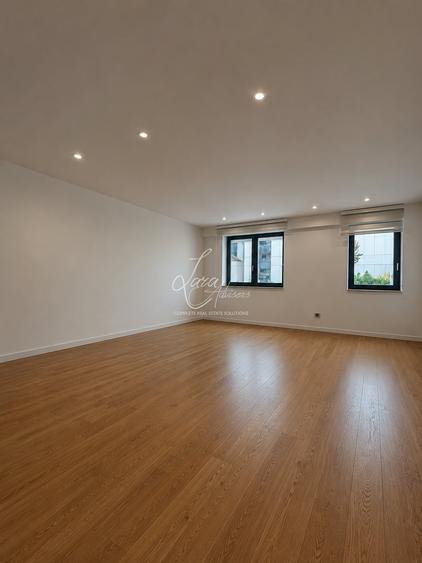 Apartament cu 2 camere semidecomandat în Aviației