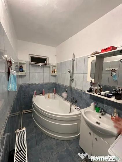 Casă cu 3 camere cu Teren 200 Mp în Palas