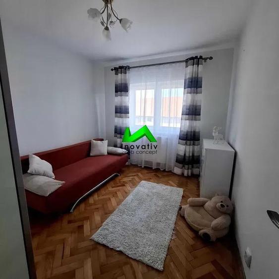 Apartament cu 3 camere decomandat în Ultracentral