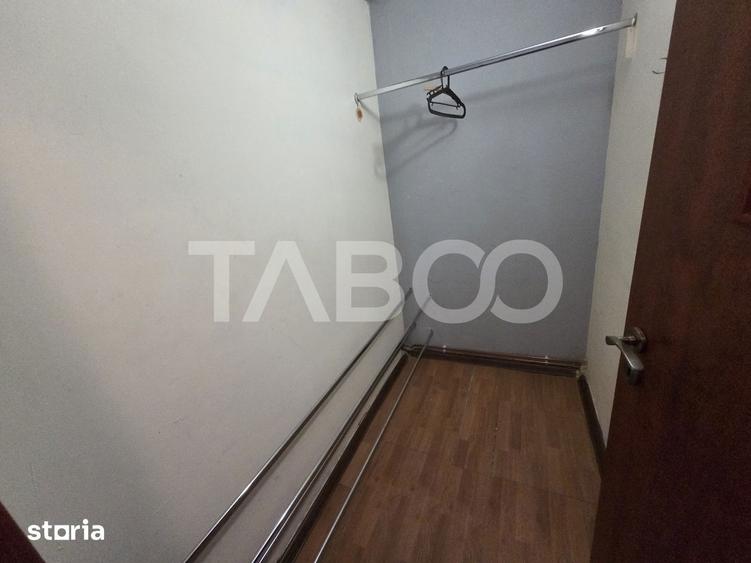 Apartament cu 2 camere decomandat, mobilat în Central