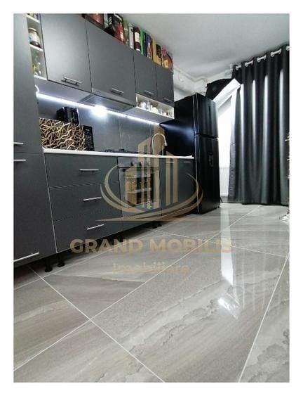 Apartament cu 2 camere semidecomandat, mobilat în Vitan-Bârzești