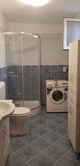 Casă cu 4 camere cu Teren 500 Mp în Central
