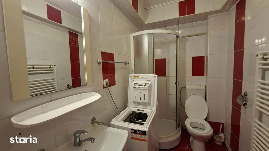 Apartament cu 2 camere decomandat, mobilat în 7 Noiembrie
