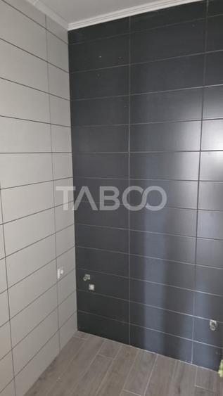 Apartament cu 3 camere decomandat în Sebeș