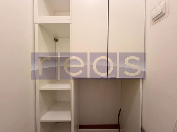 Apartament cu 3 camere semidecomandat în Pajura
