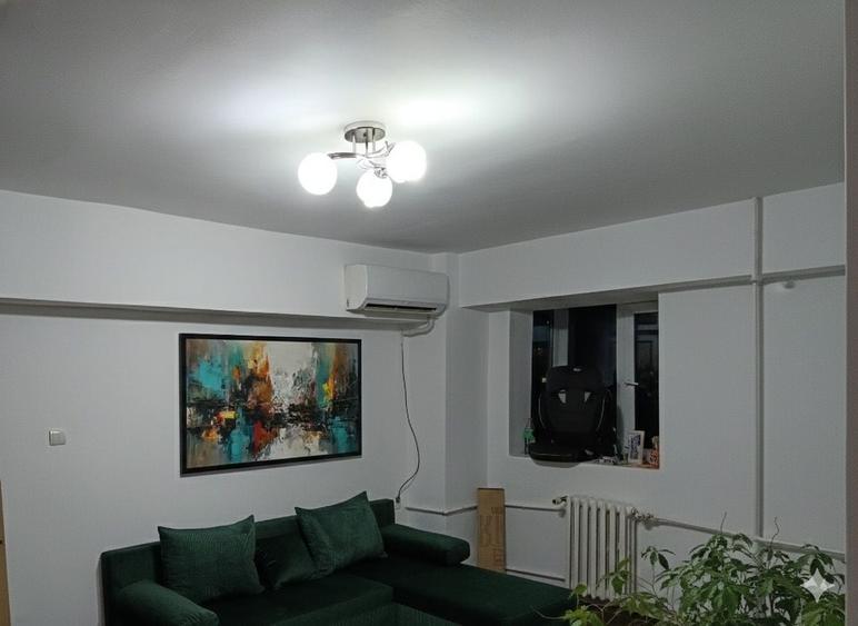 Apartament cu 2 camere semidecomandat în Rahova