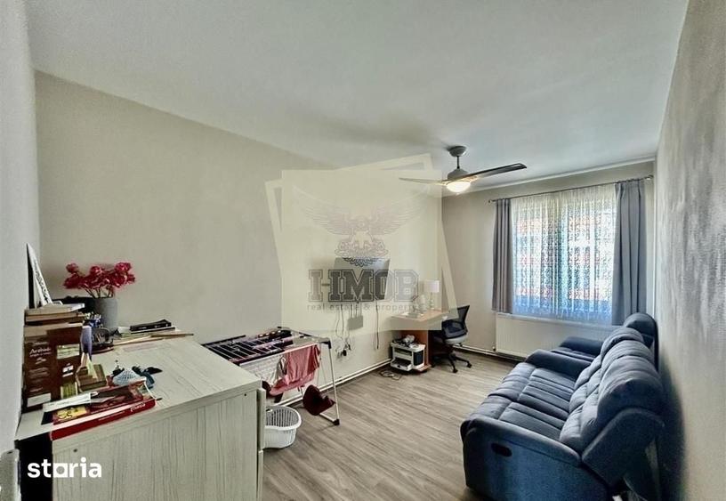 Casă cu 8 camere cu Teren 373 Mp în Lazaret