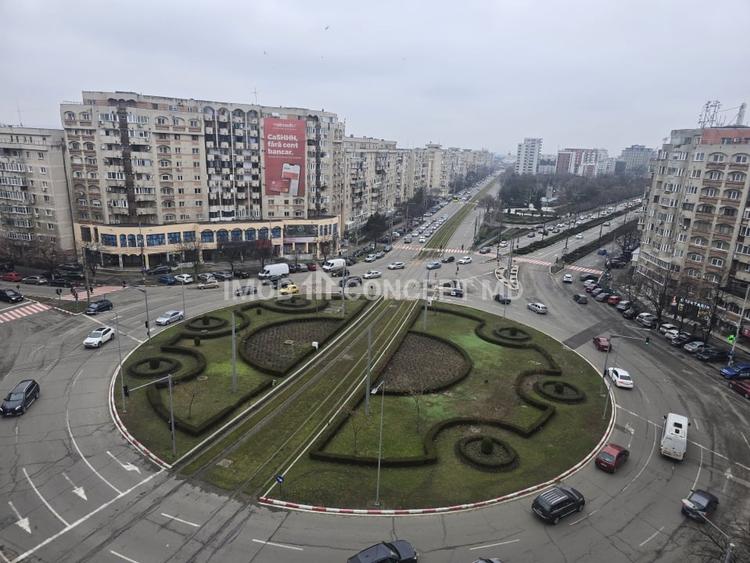 Apartament cu 2 camere decomandat, mobilat în Republicii