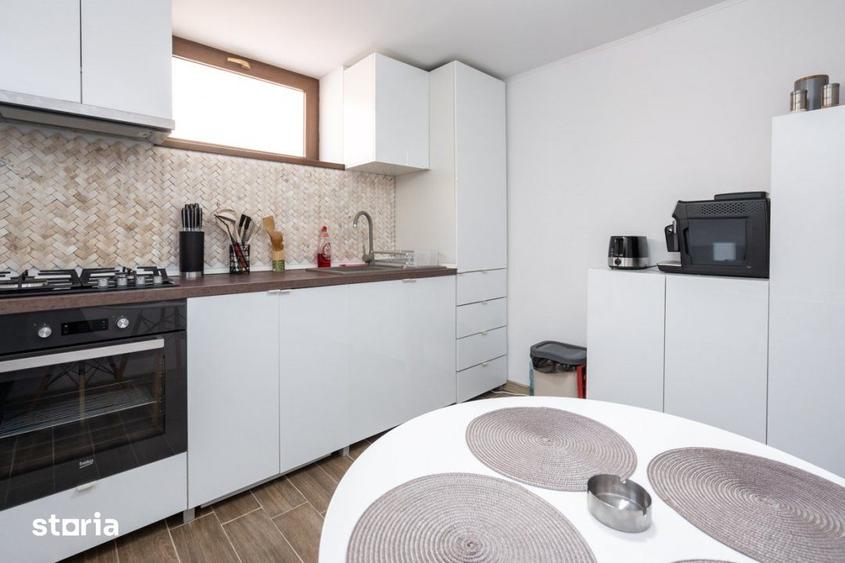 Casă cu 5 camere cu Teren 82 Mp în Unirii