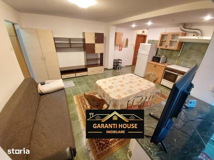 Apartament cu 2 camere semidecomandat în Republicii