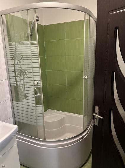 Apartament cu 2 camere semidecomandat în Florești