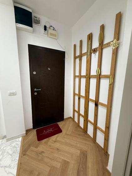 Apartament cu 2 camere semidecomandat în Dacia
