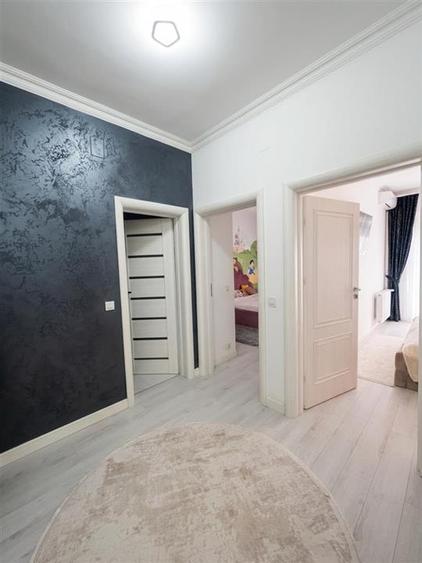 Apartament cu 3 camere decomandat în Nufărul