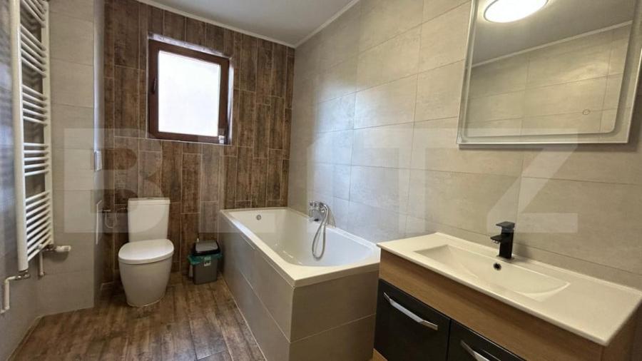 Casă cu 5 camere cu Teren 291 Mp în Gării