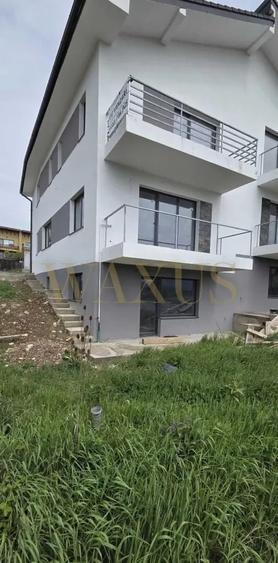 Duplex cu 5 camere cu Canalizare în Iris