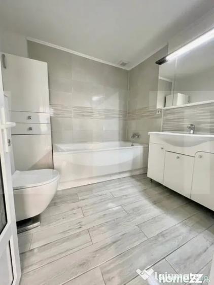 Casă cu 1 camere cu Teren 495 Mp în Ronaț