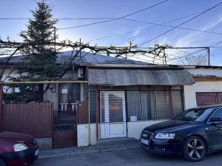 Casă cu 3 camere în Central