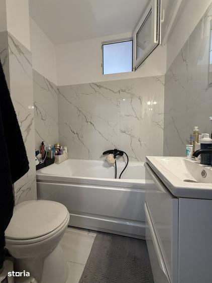 Apartament cu 4 camere semidecomandat în Șagului