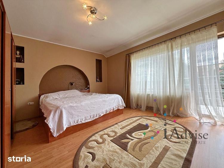 Casă cu 5 camere cu Teren 1500 Mp în Hălchiu