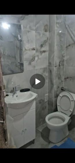 Garsonieră decomandată în Central