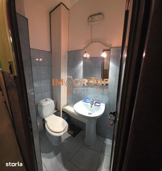 Apartament cu 3 camere decomandat în Holboca