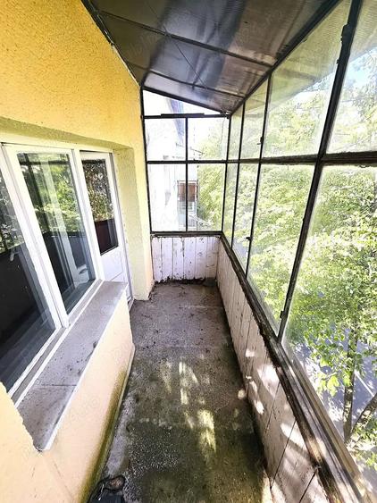 Apartament cu 3 camere decomandat în Micro 17
