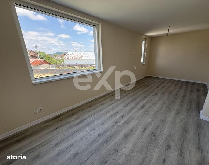 Casă cu 3 camere în Mărăcineni