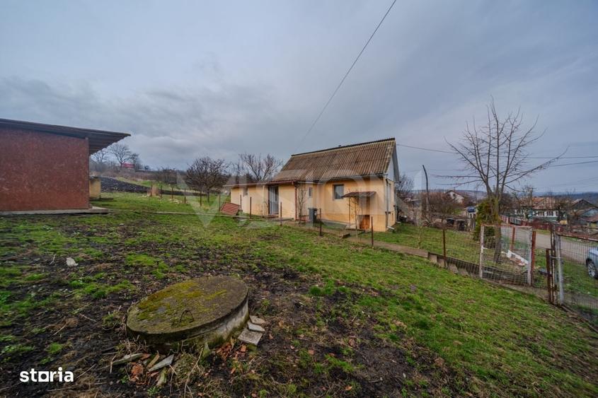 Casa la tara | 57 m2 + anexe | 2844 m2 teren | Caianu - 1