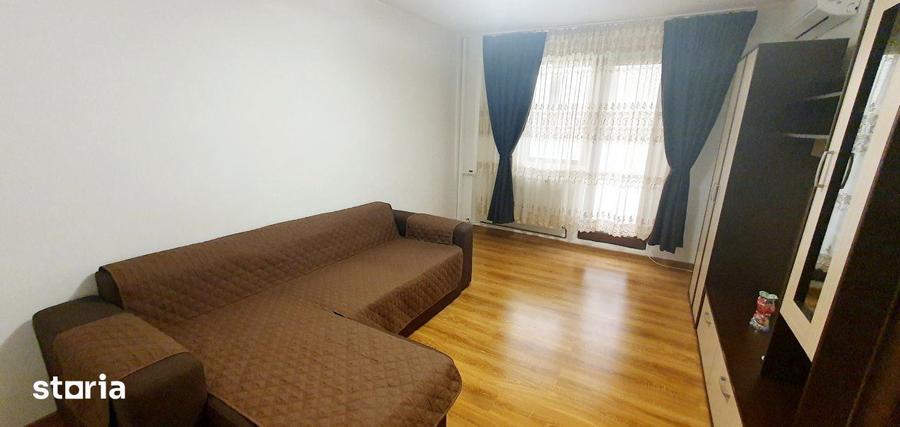 Apartament cu 2 camere decomandat, mobilat în Tei