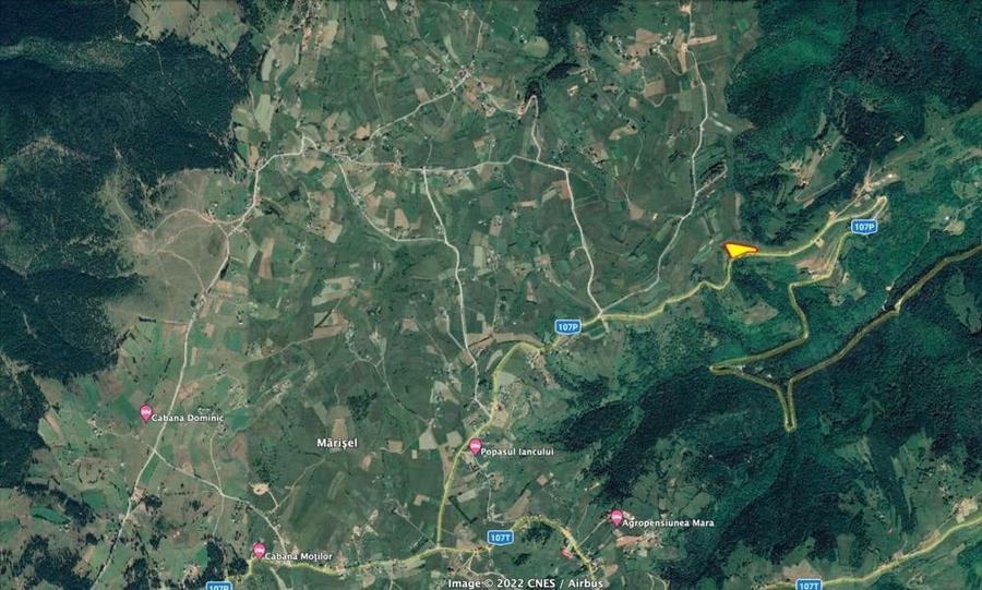 Teren de 8461 mp, în Mărișel
