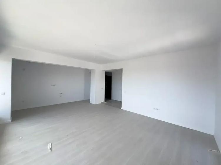 Apartament cu 2 camere semidecomandat în Theodor Pallady
